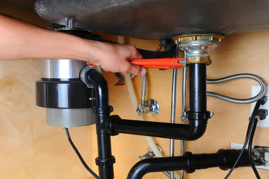 How To Choose The Right Plumber For Plumbing Repairs Nesbit MS
